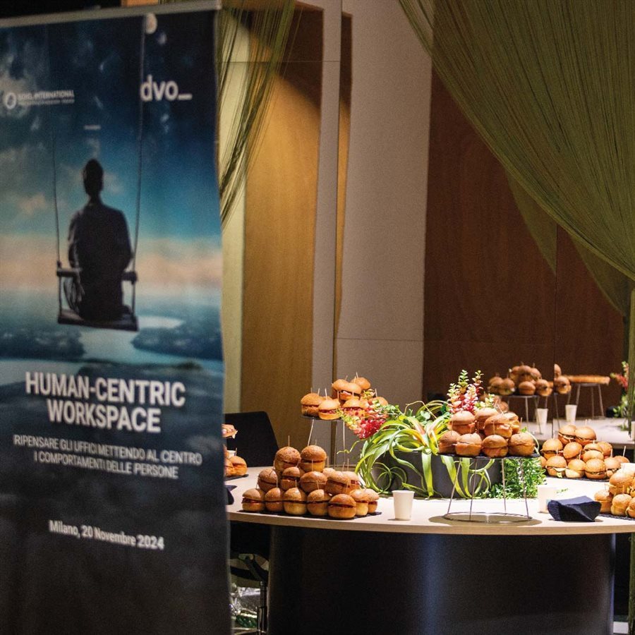 Human-centric Workspace-02(3)